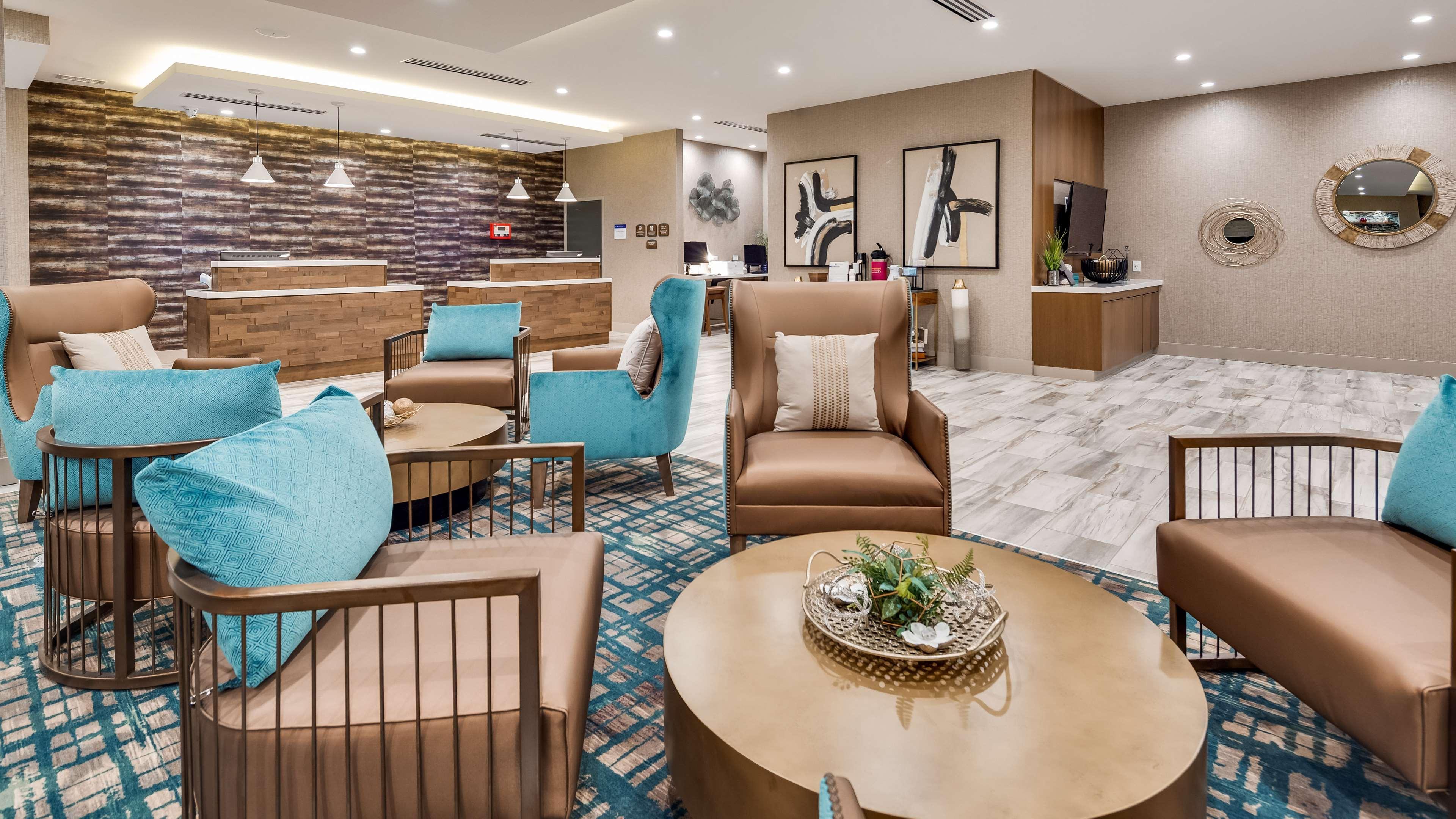 Best Western Plus Desoto Hotel 2*